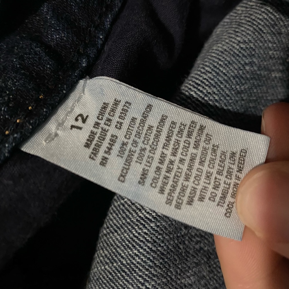 American Eagle -Women’s jean shorts